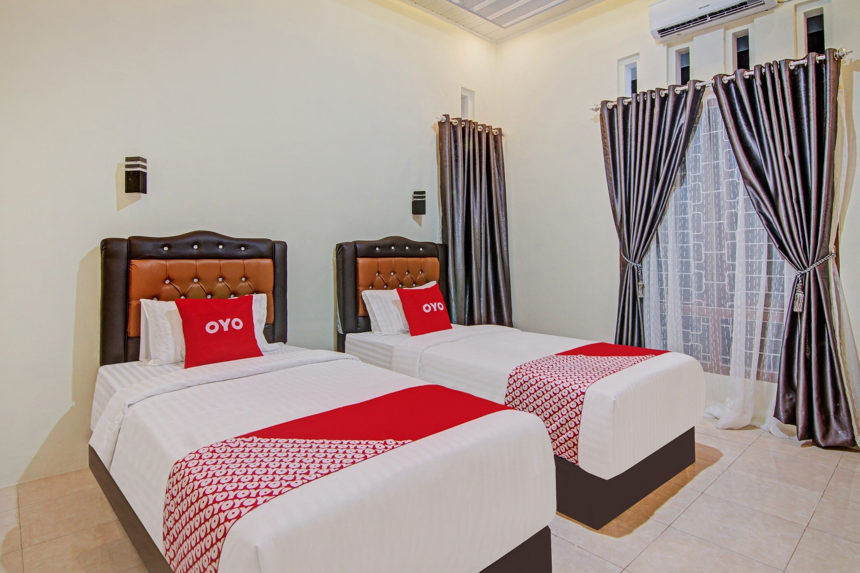 Suri Guest House Syariah by OYO