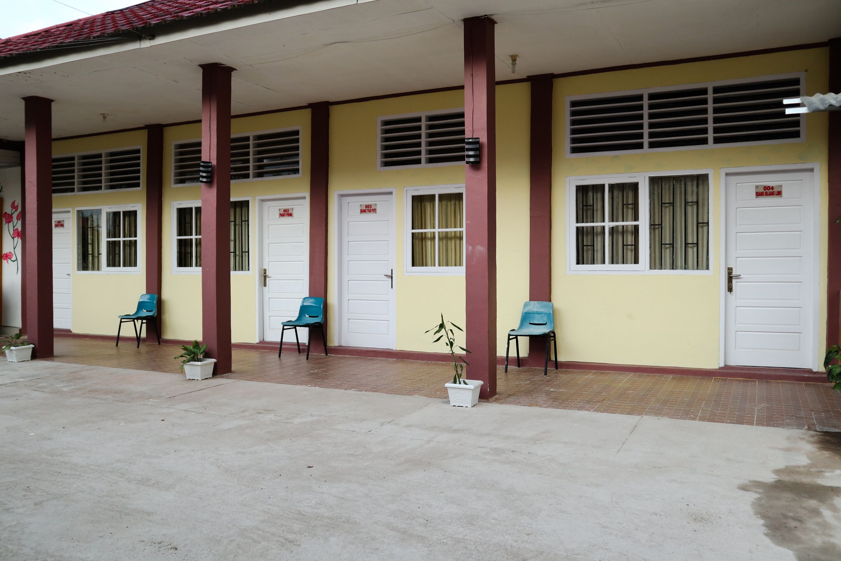 Wisma Padati Syariah by OYO Rooms