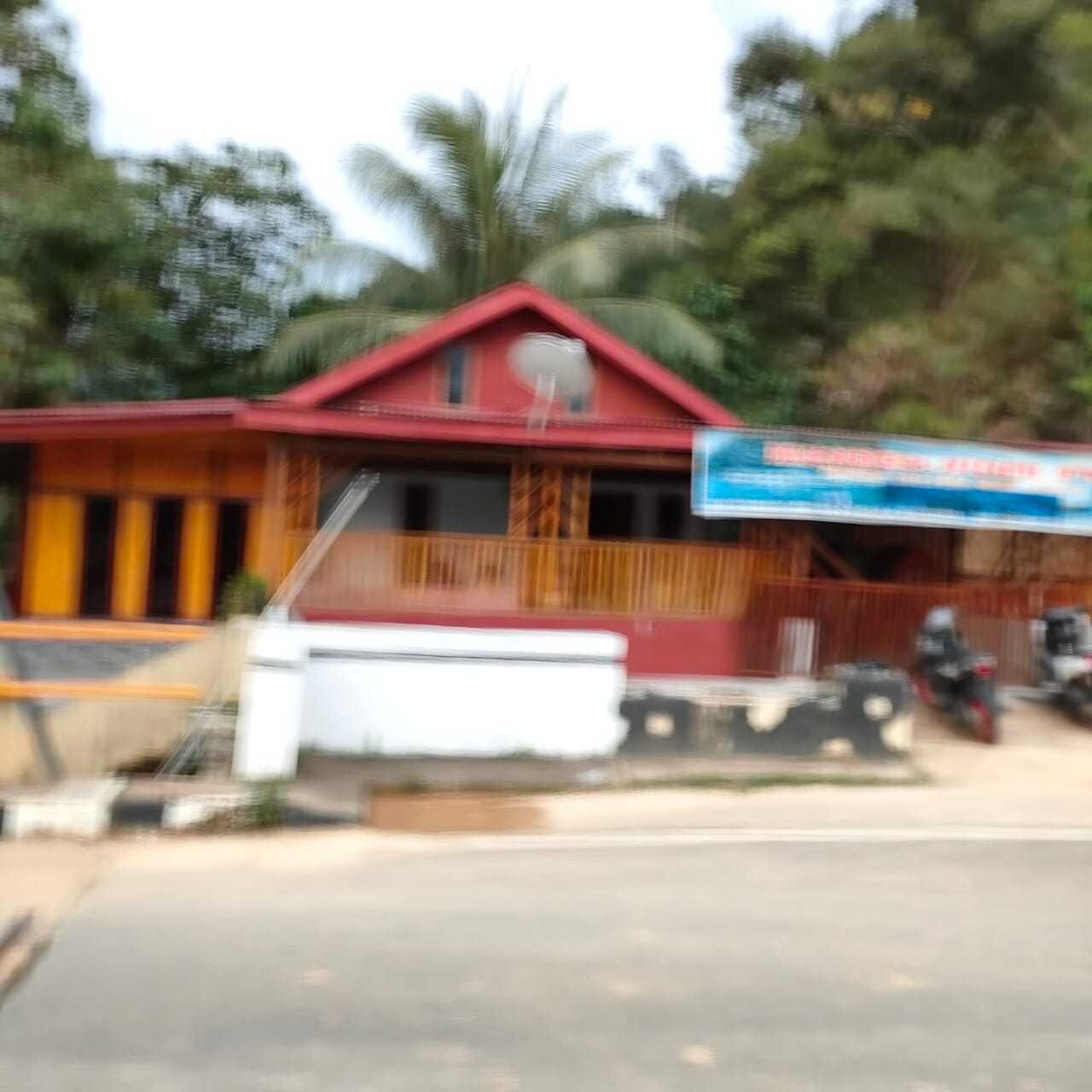 Express O 91702 Mandeh Homestay Syariah
