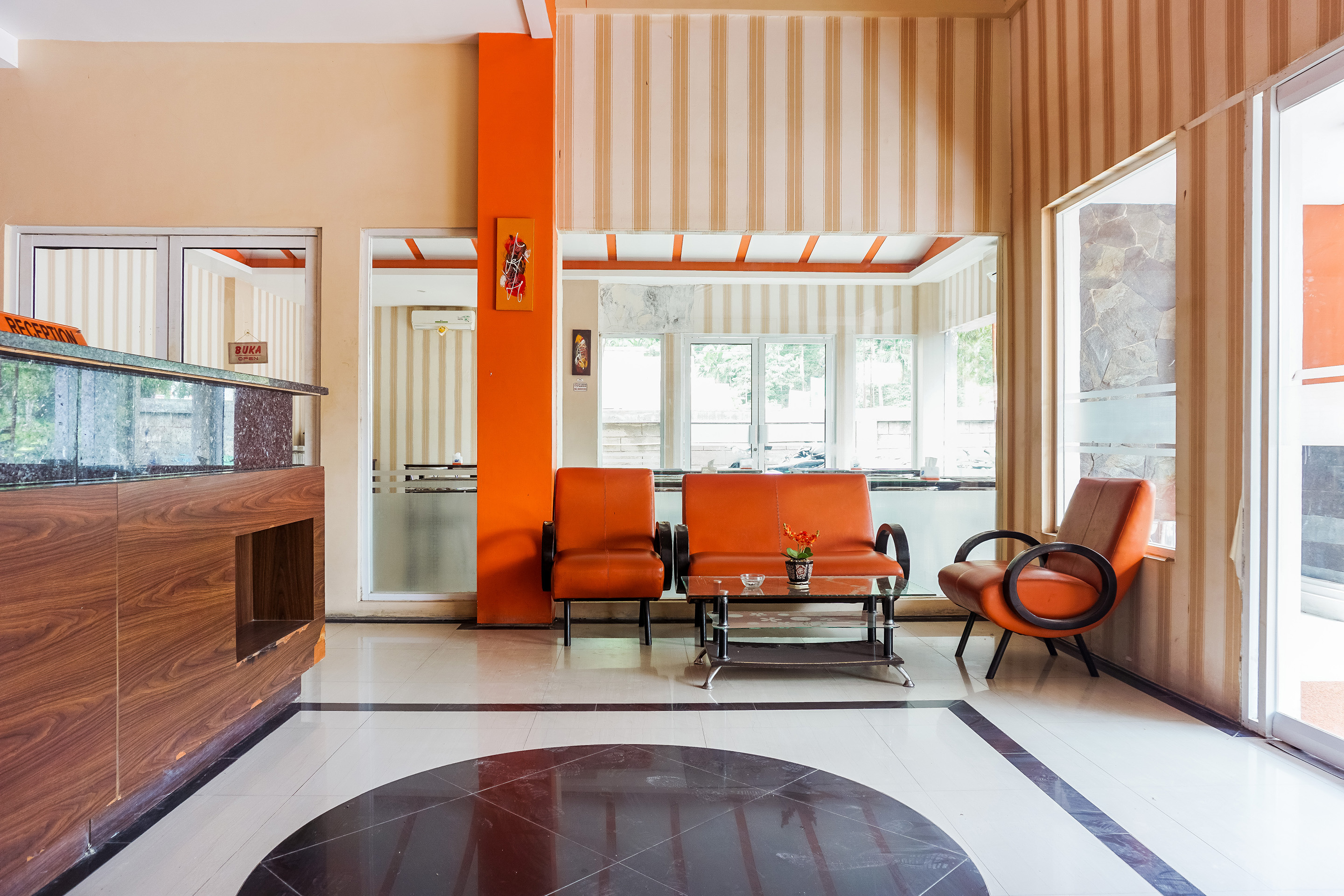 Hotel Triza By OYO Rooms