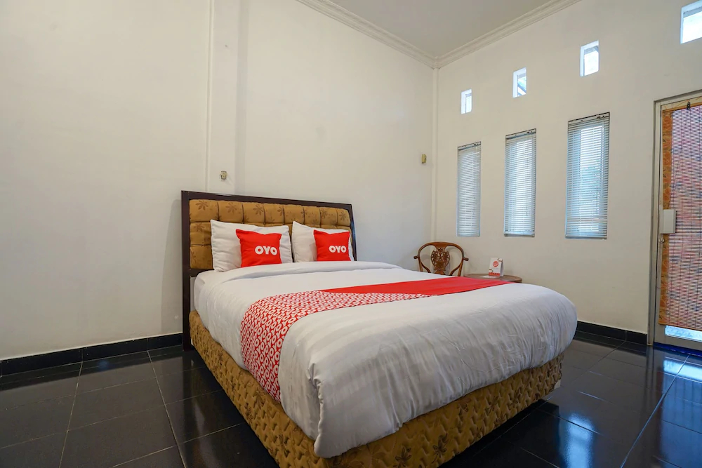 Afifah Homestay Syariah by OYO Rooms