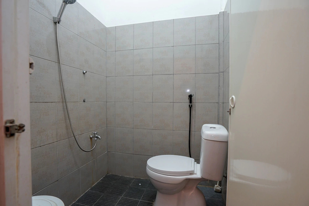 Afifah Homestay Syariah by OYO Rooms