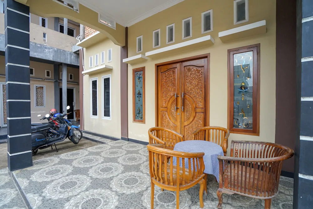 Afifah Homestay Syariah by OYO Rooms