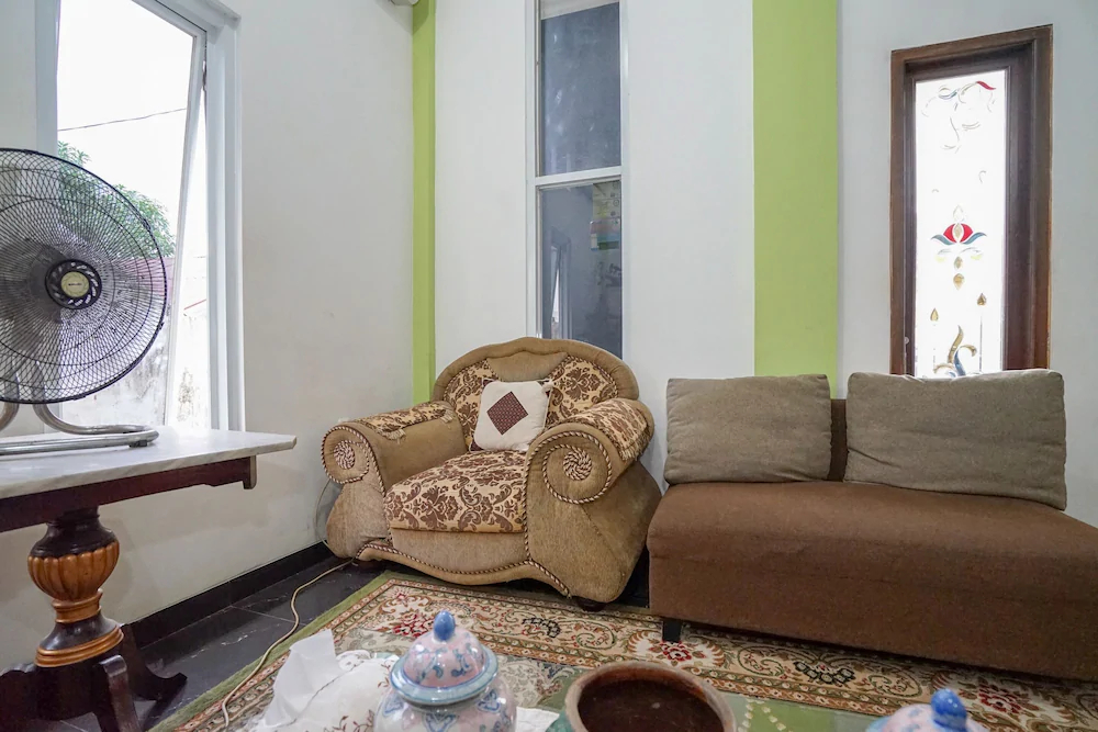 Afifah Homestay Syariah by OYO Rooms