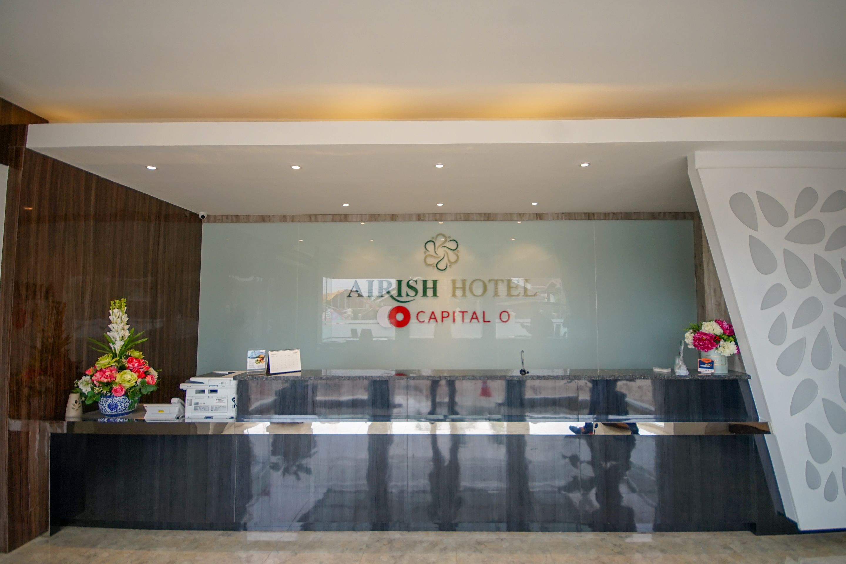 Airish Hotel by OYO