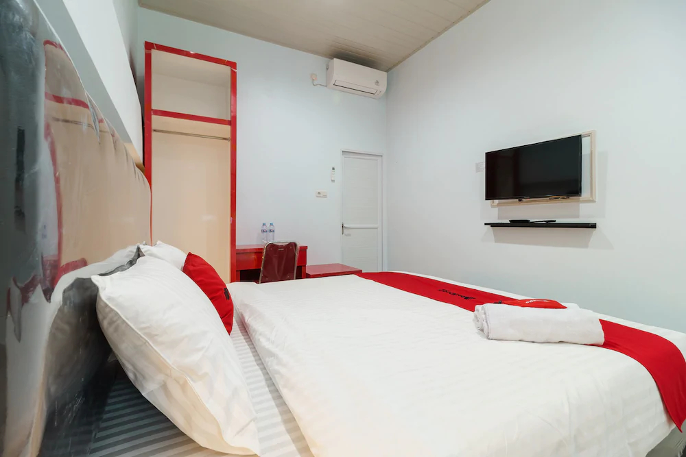 Awan Kost by Reddoorz
