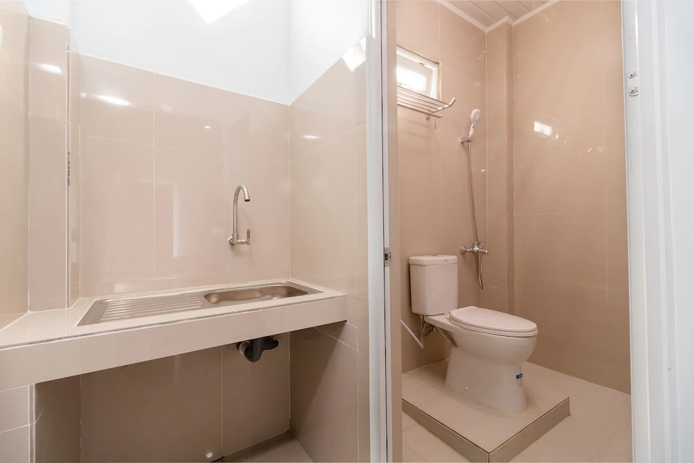 Awan Kost by Reddoorz