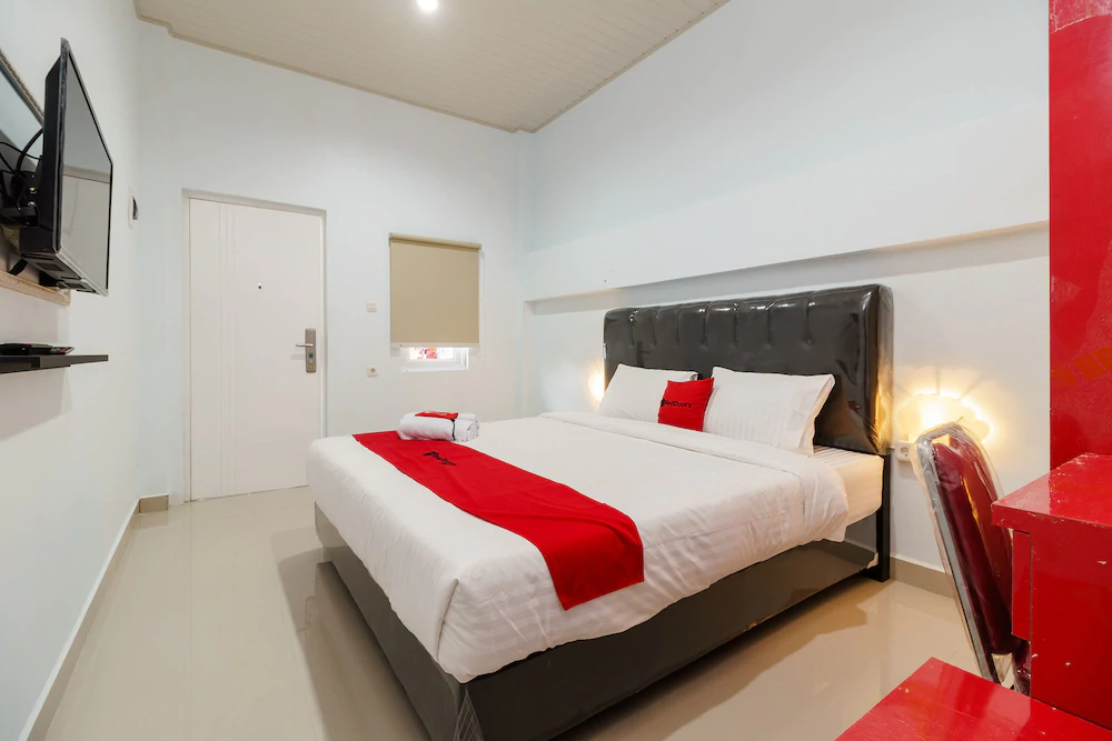 Awan Kost by Reddoorz