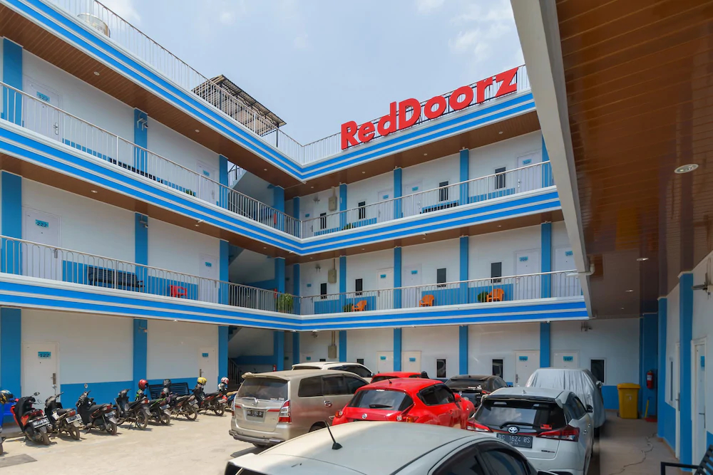 Awan Kost by Reddoorz