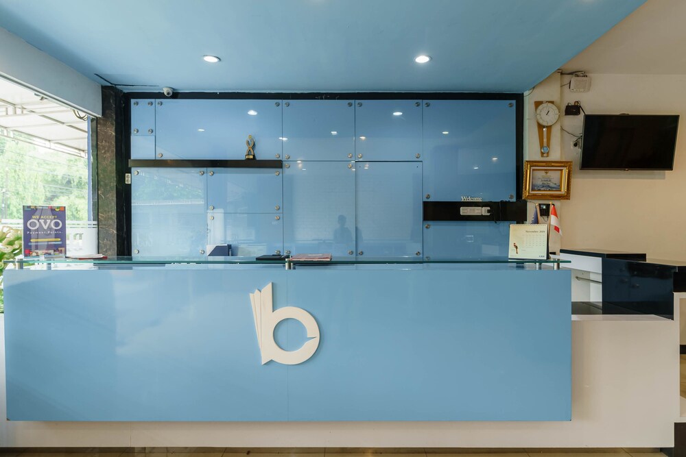 Blessing Hotel by RedDoorz