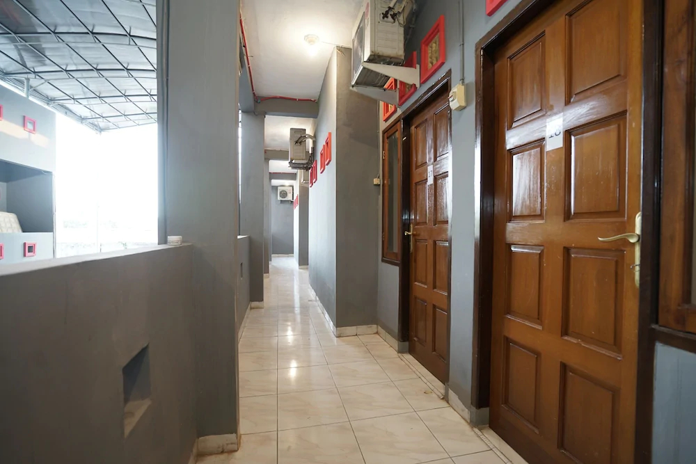 Costarina by OYO Rooms