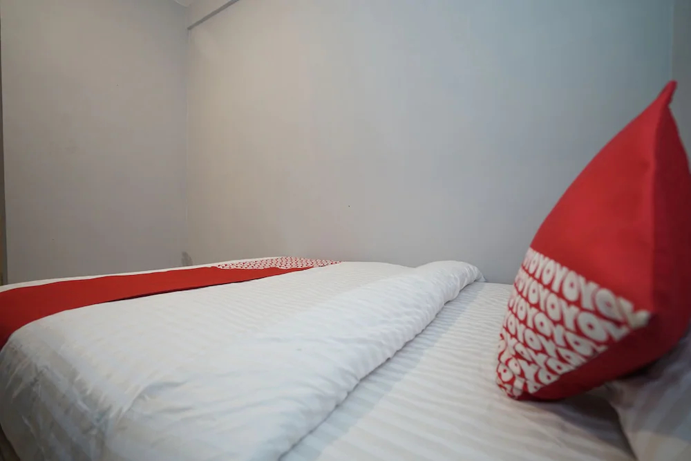 Costarina by OYO Rooms