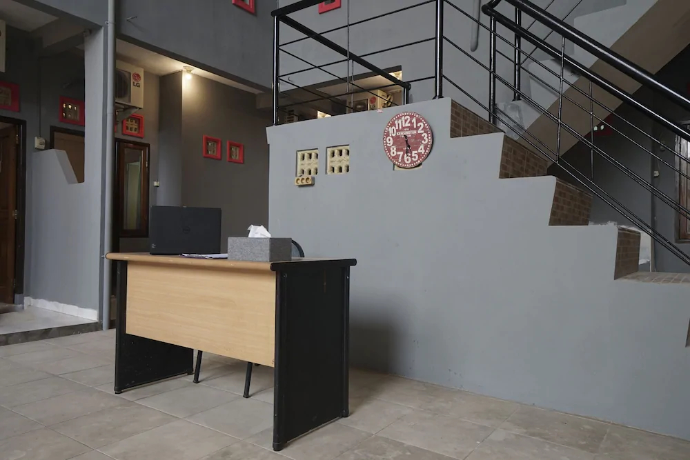Costarina by OYO Rooms