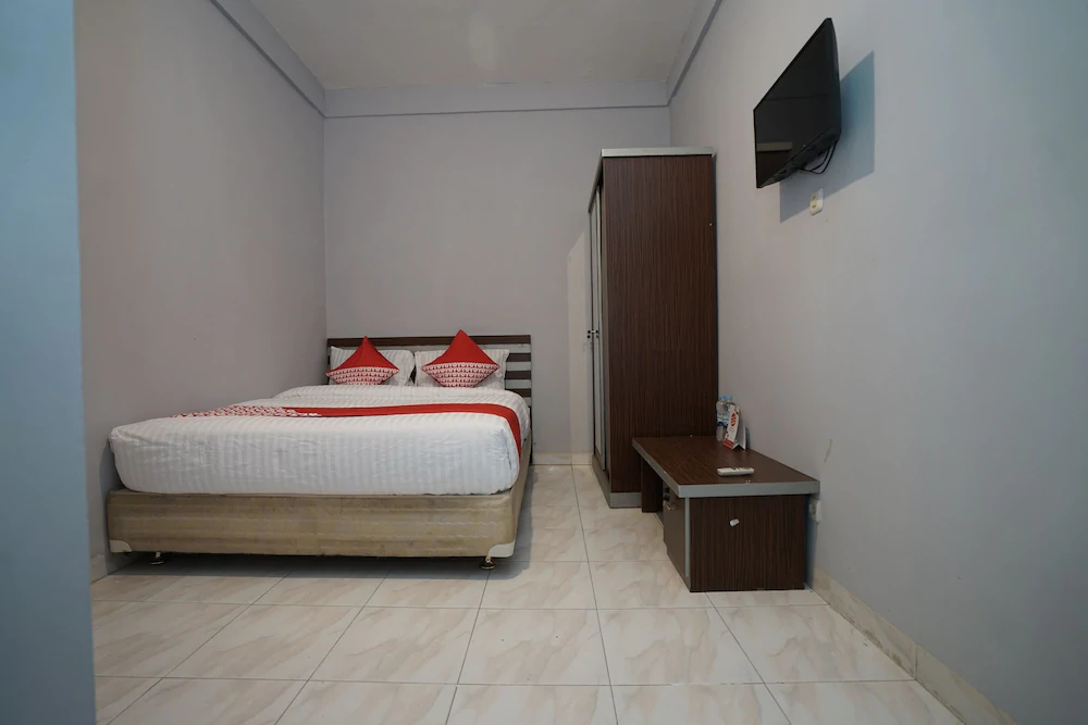 Costarina by OYO Rooms