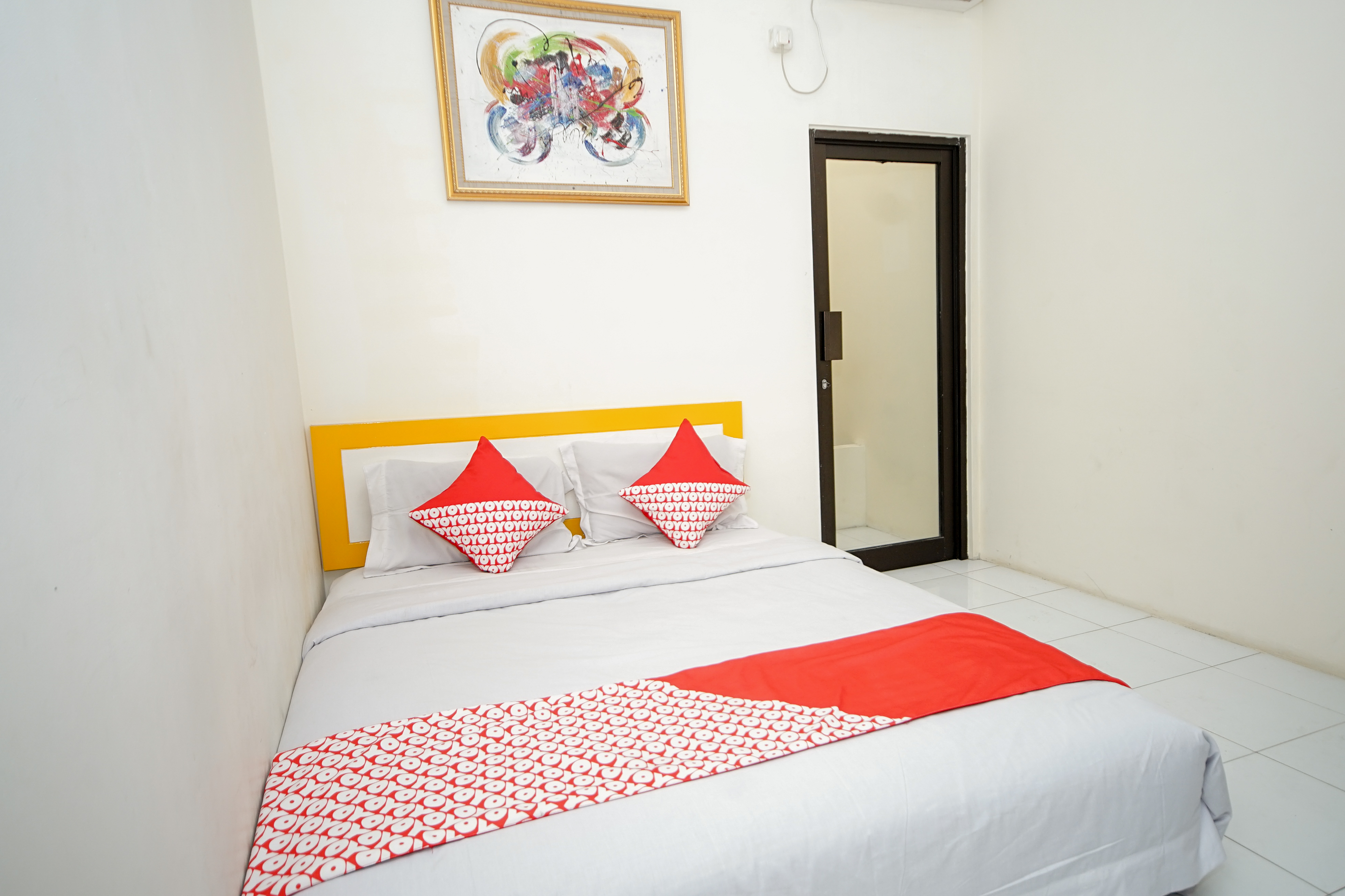 D’Paragon Bank Raya by OYO Rooms