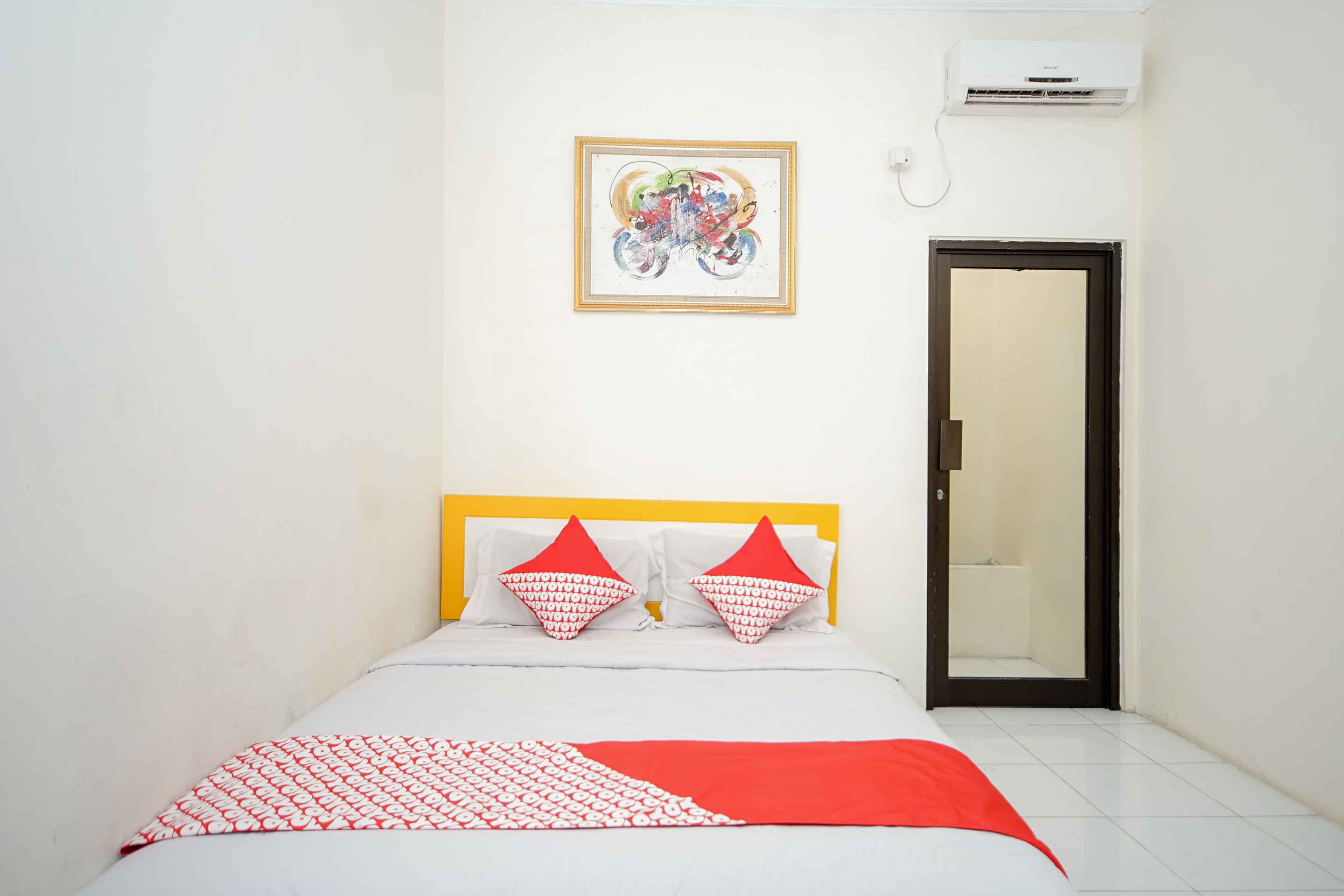 D’Paragon Bank Raya by OYO Rooms