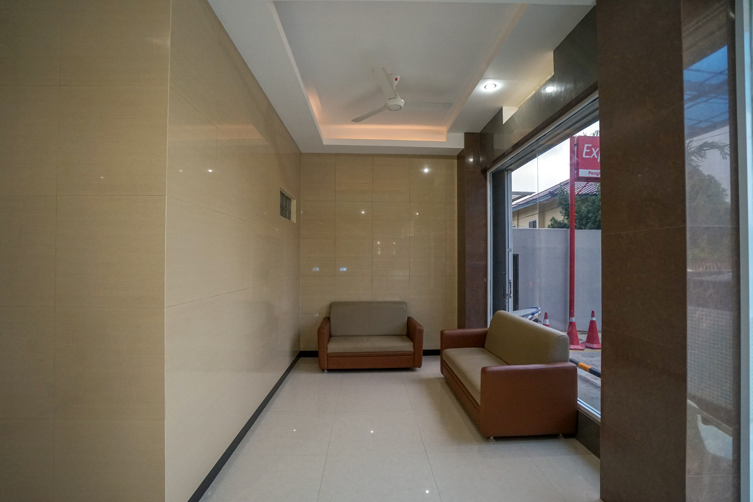 Express Inn