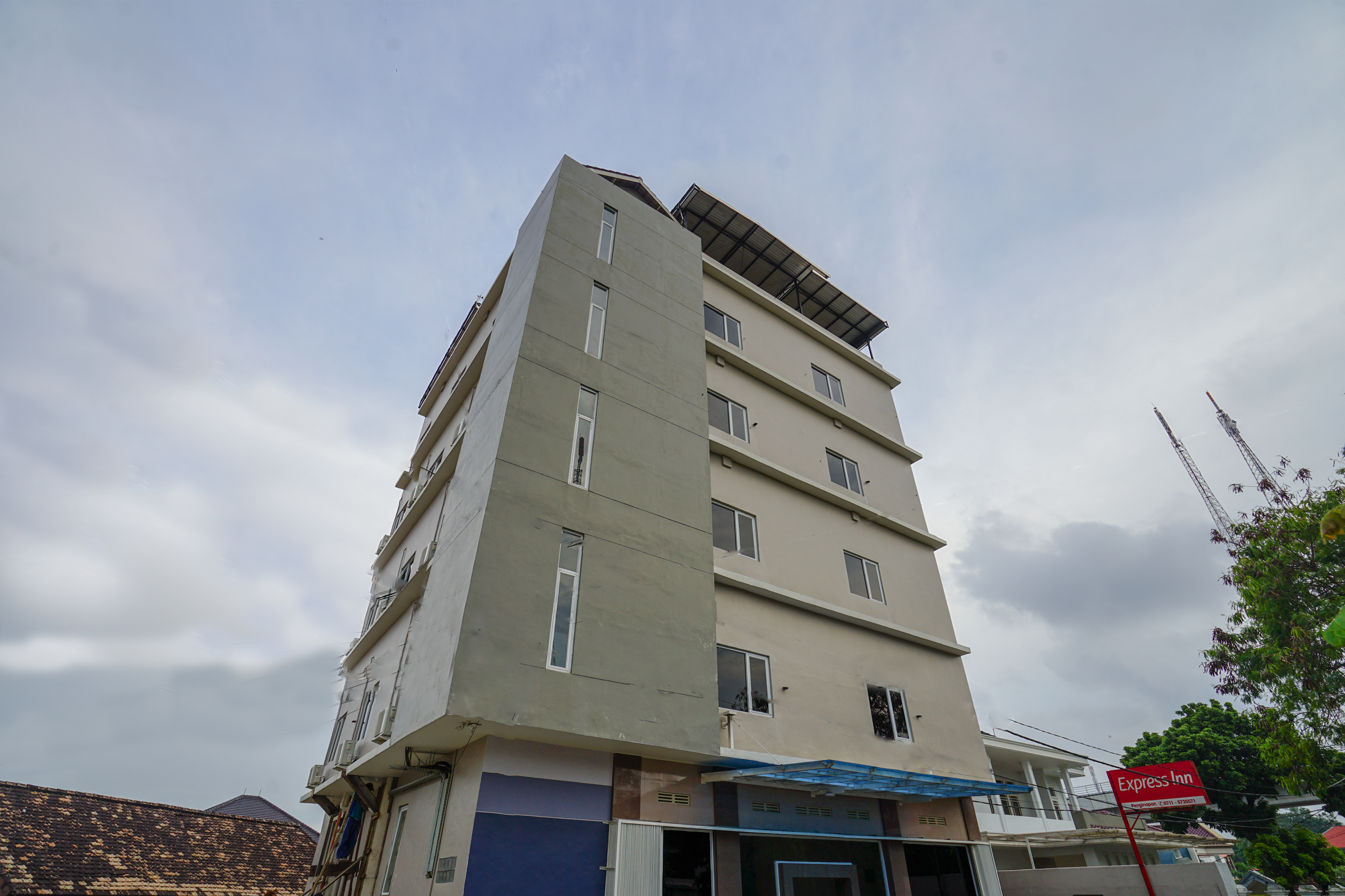 Express Inn