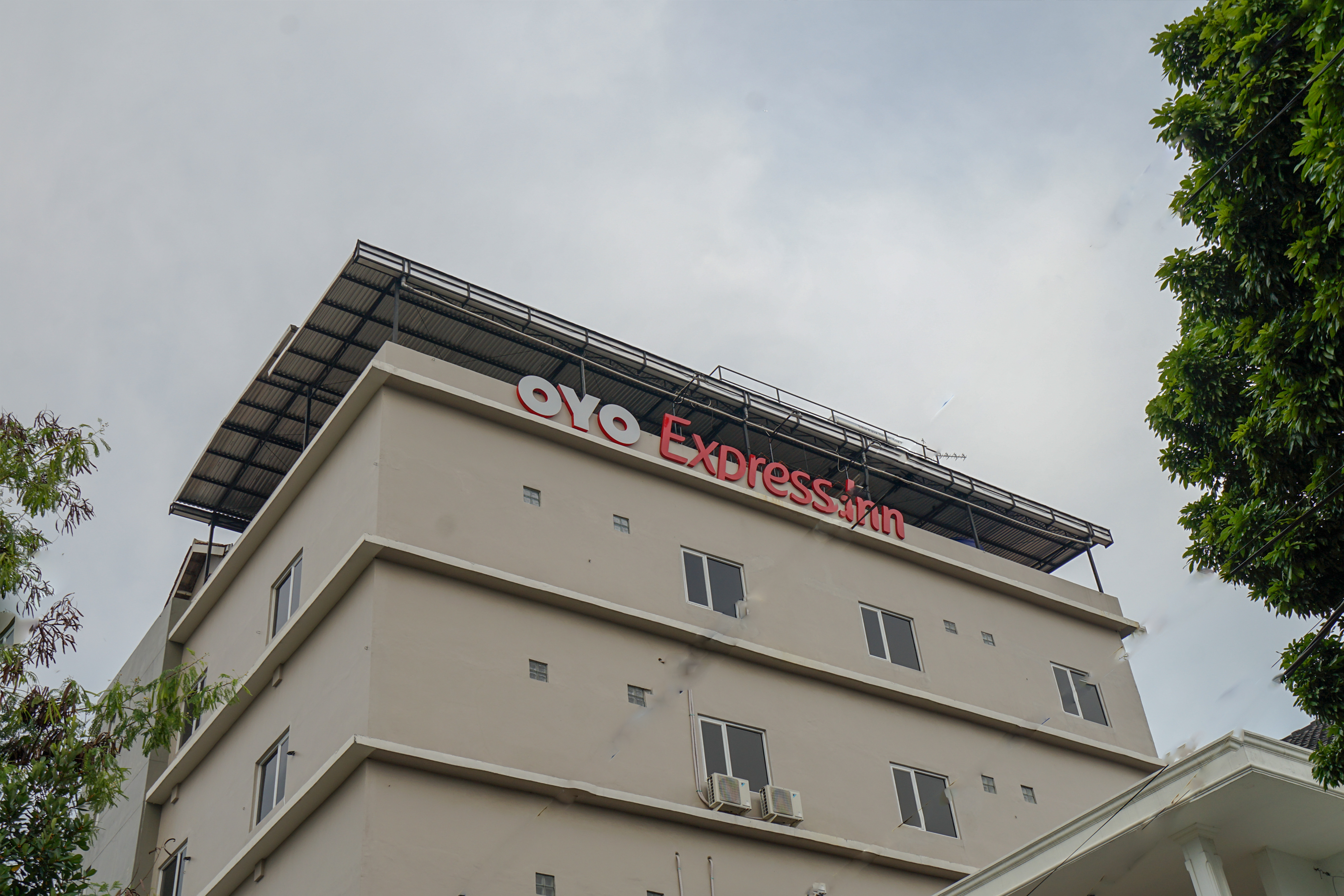 Express Inn