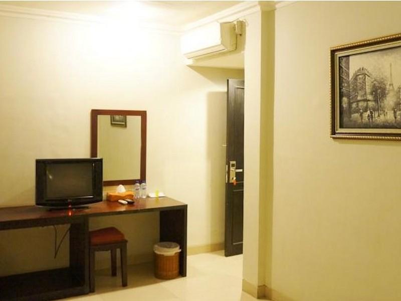 Feodora Airport Hotel