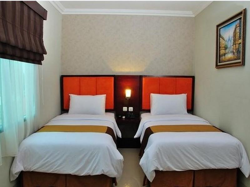 Feodora Airport Hotel