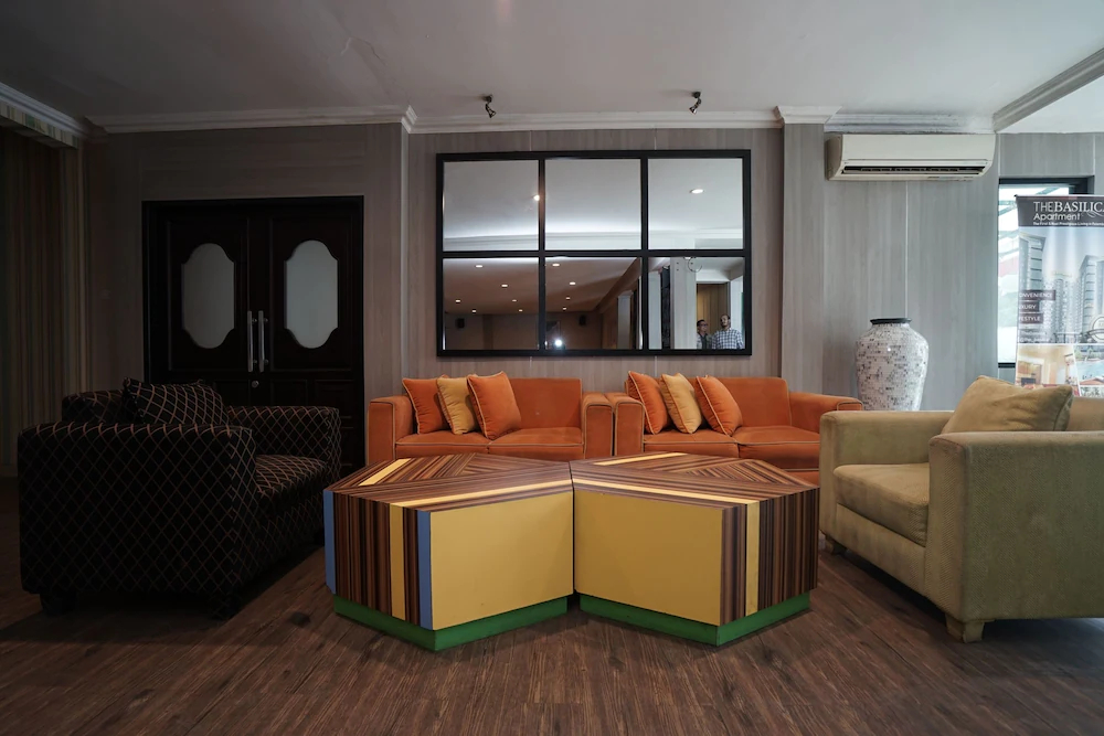 Feodora Airport Hotel by OYO Rooms