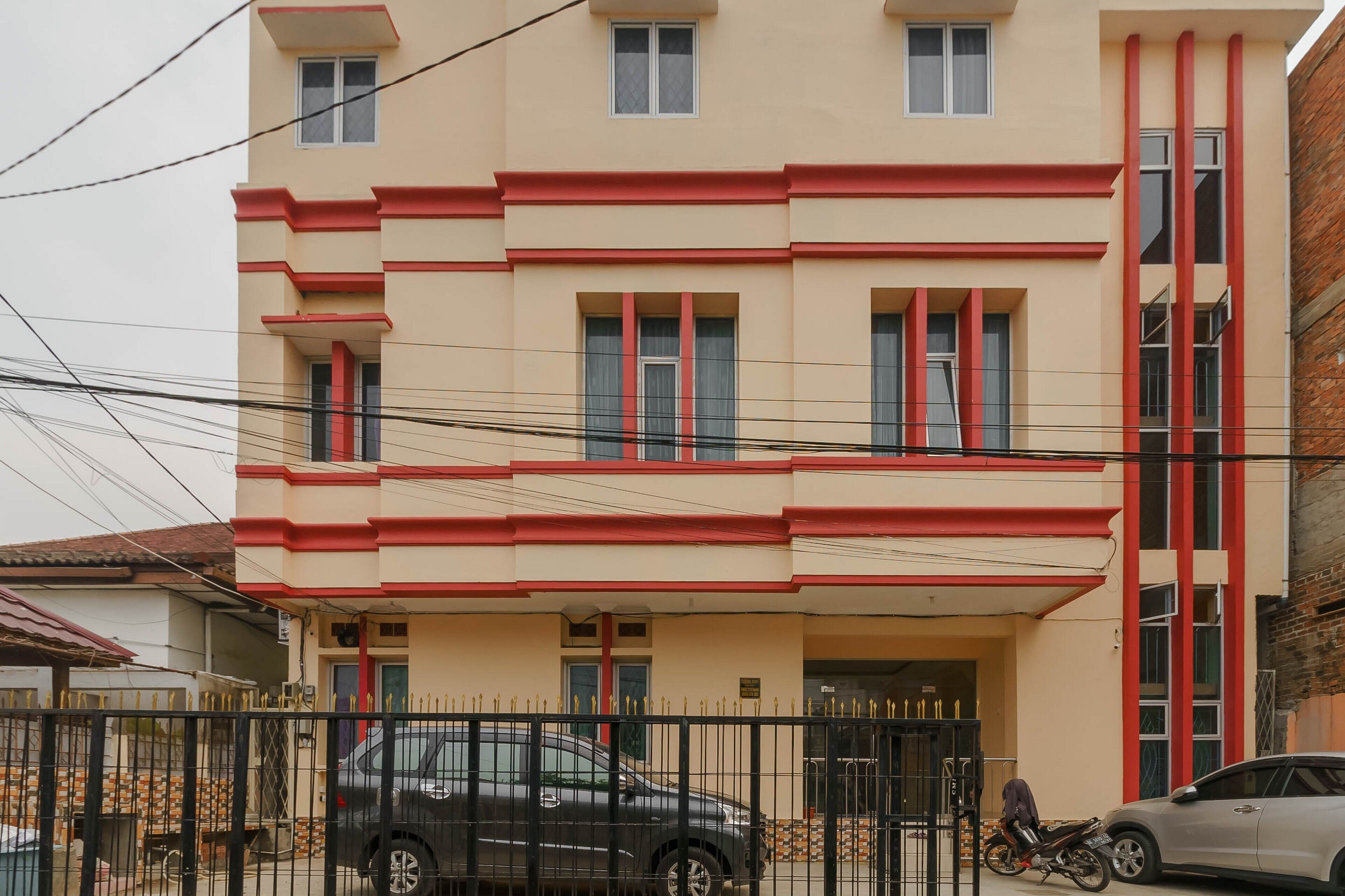 Graha Aditya by RedDoorz