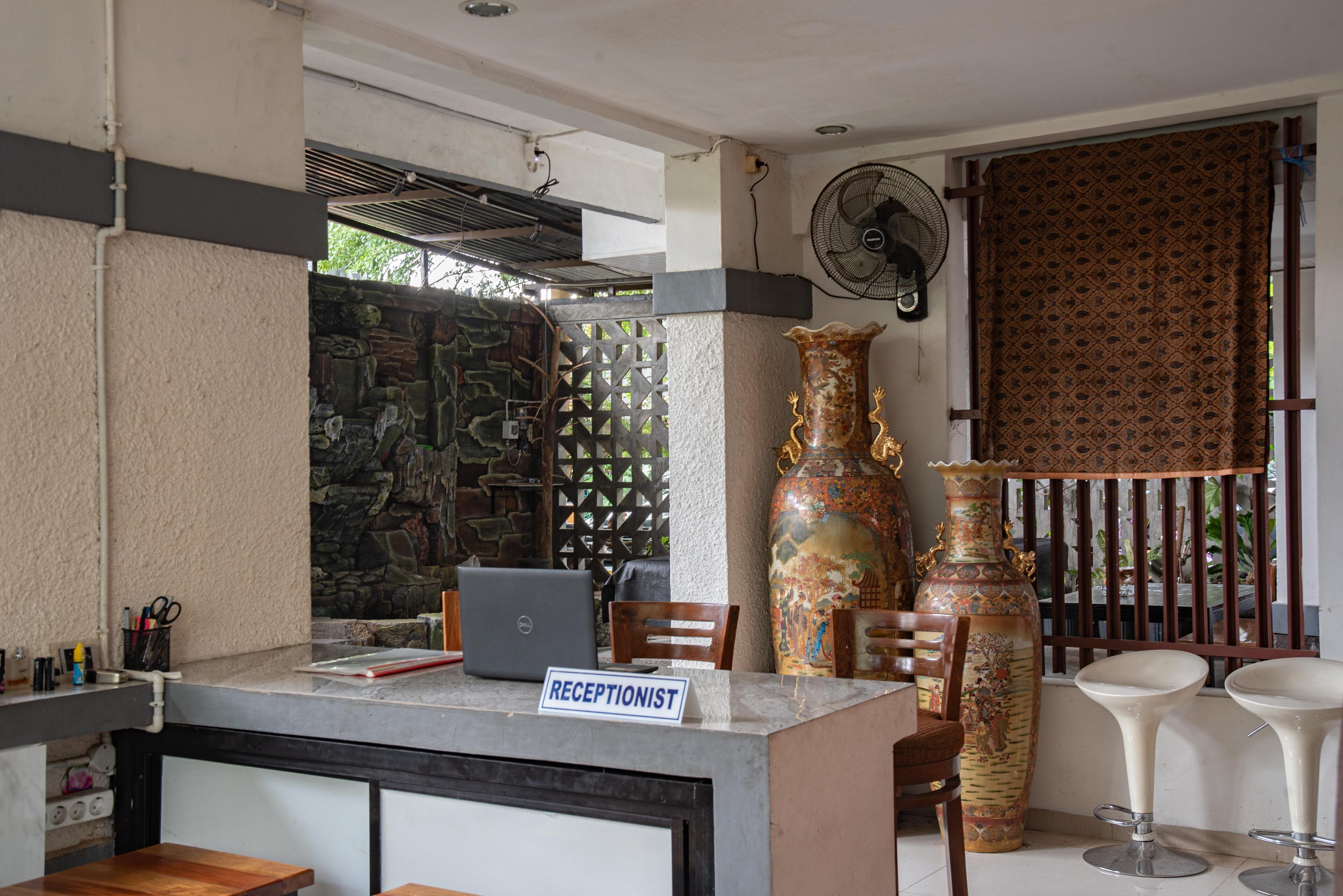 Grand Lie Cost Syariah By OYO