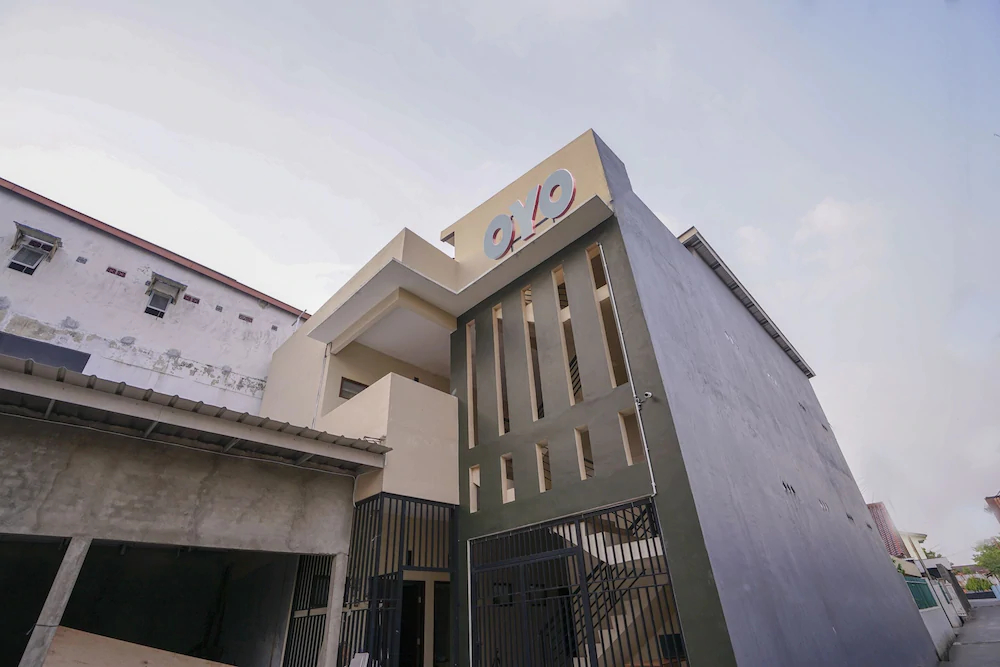 Green Homestay  by OYO Rooms