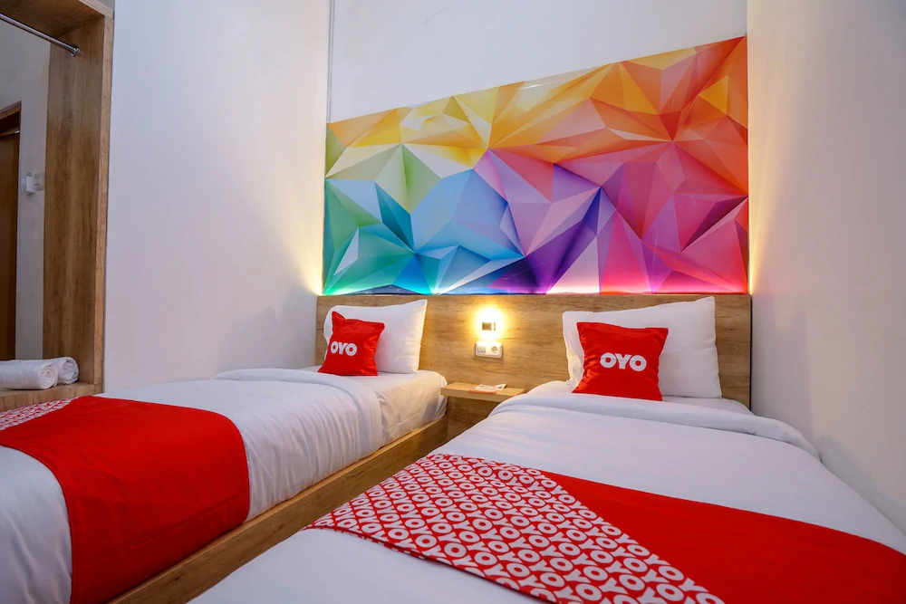 Green Homestay  by OYO Rooms