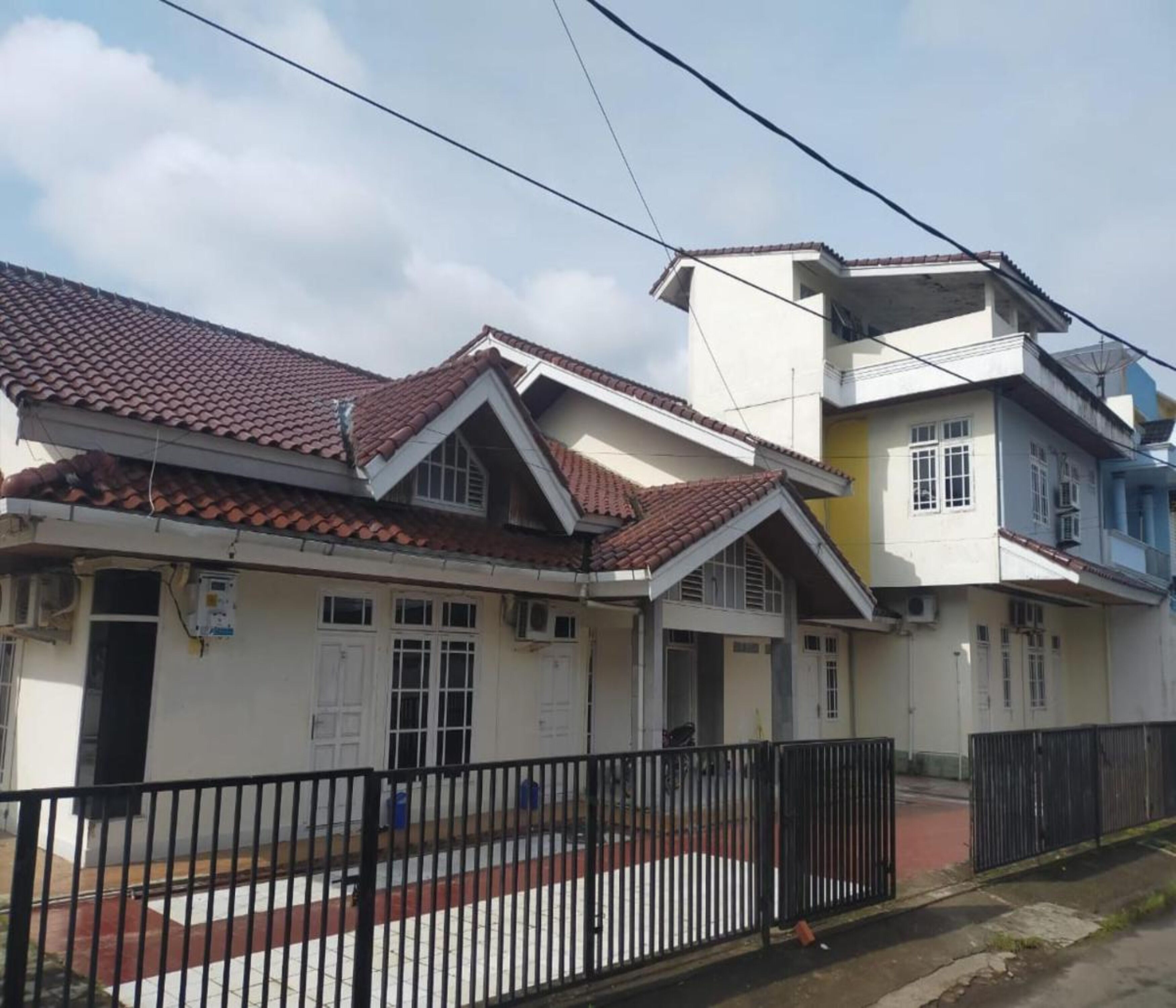 Guest House F18 Cendrawasih