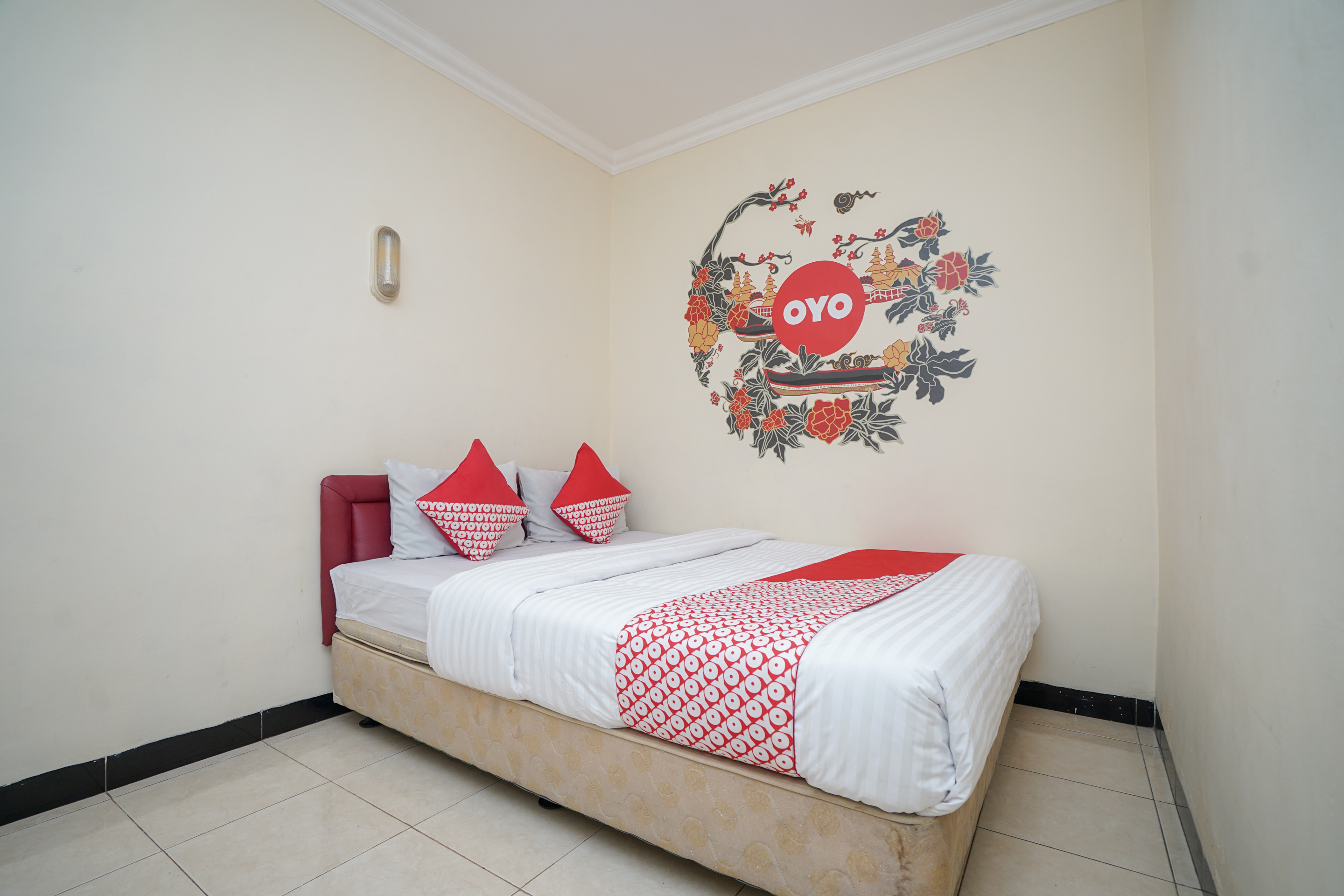 Hotel Central By OYO Rooms