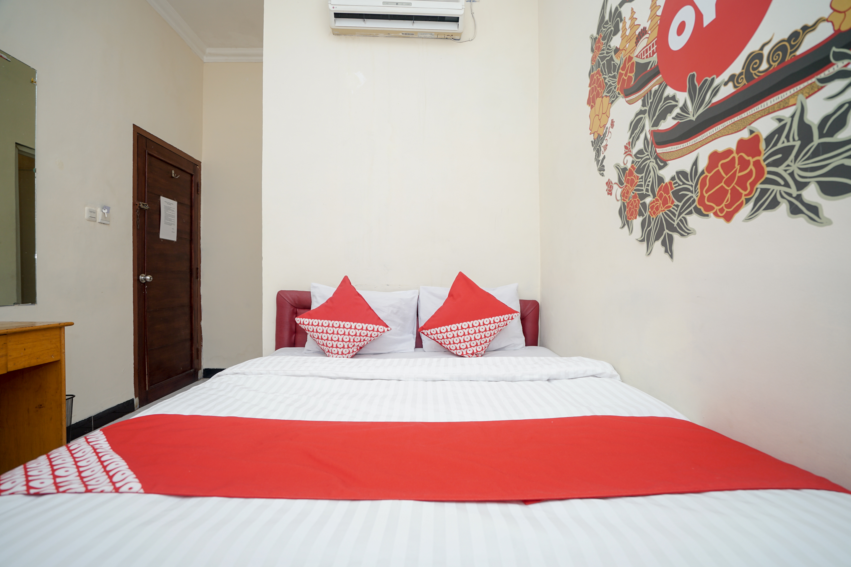 Hotel Central By OYO Rooms
