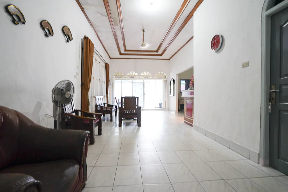 Hotel Idayu by OYO Rooms