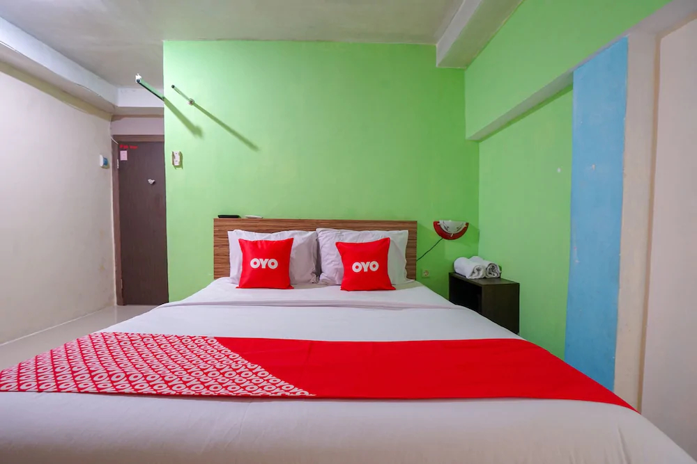 Hotel Lendosis by OYO Rooms