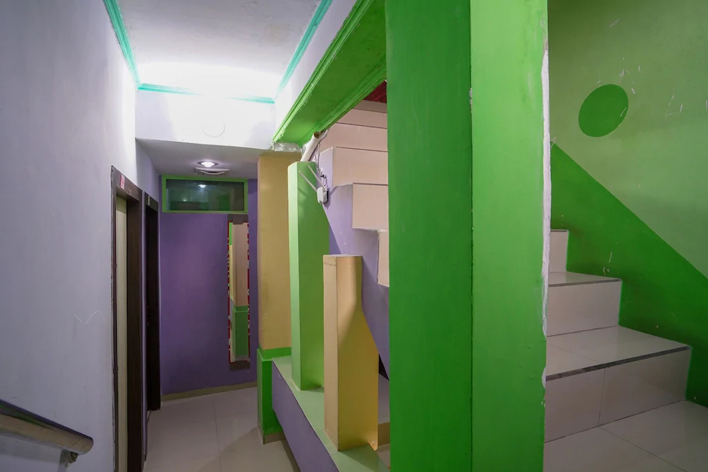 Hotel Lendosis by OYO Rooms