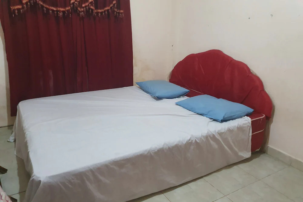 Hotel Perdana Syariah by OYO Rooms