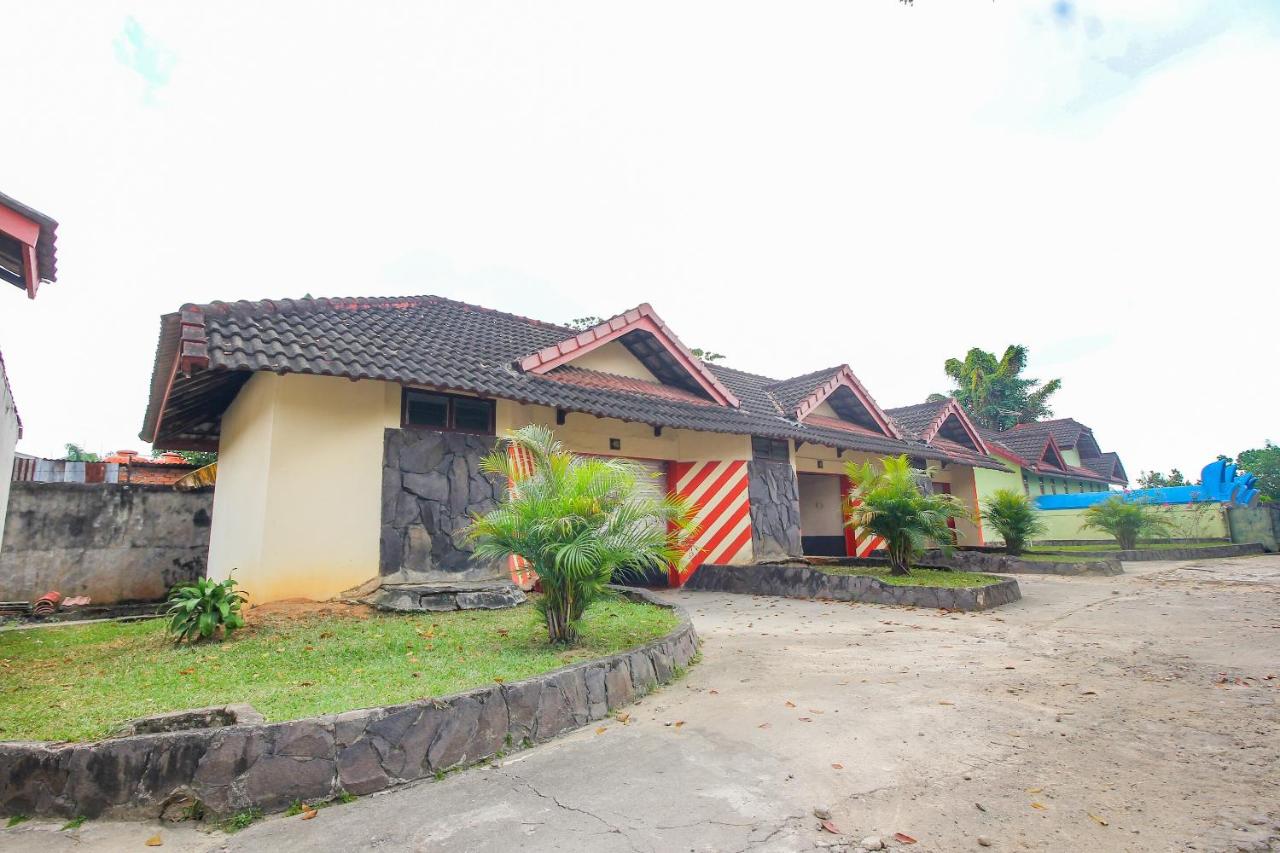 Hotel Rian Cottage by OYO Rooms