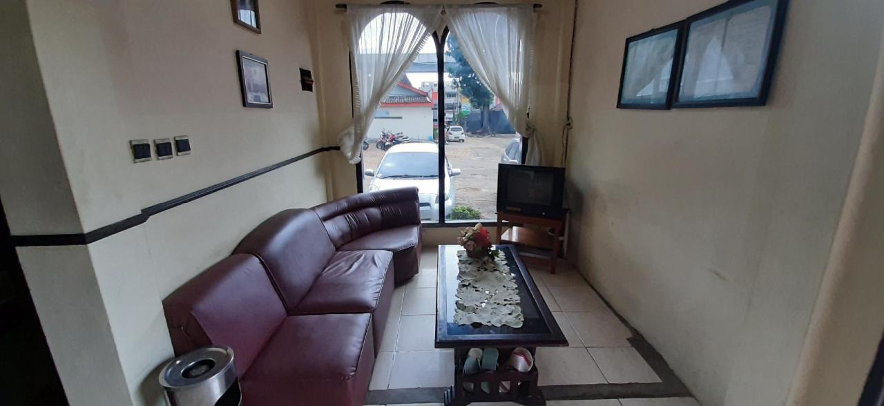 Hotel Rian Palembang by OYO Rooms