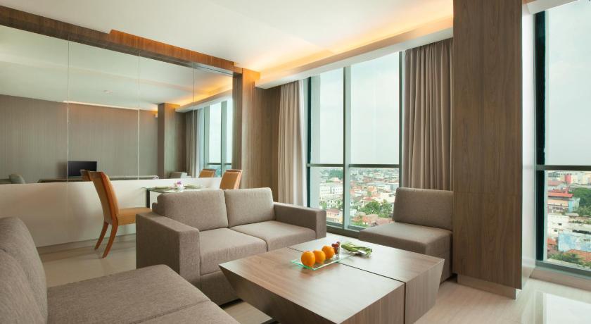 Hotel Santika Radial Palembang