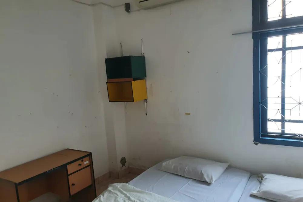 Kost Laguna by OYO Rooms