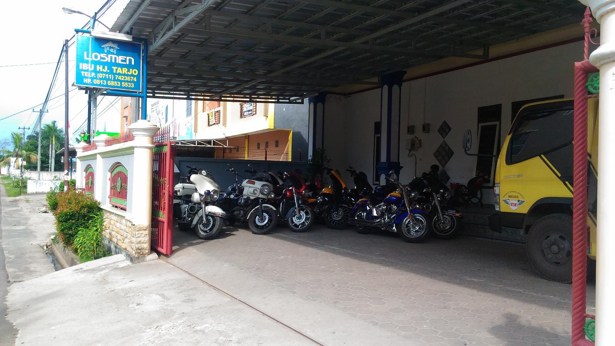 Losmen Ibu Hj Tarjo