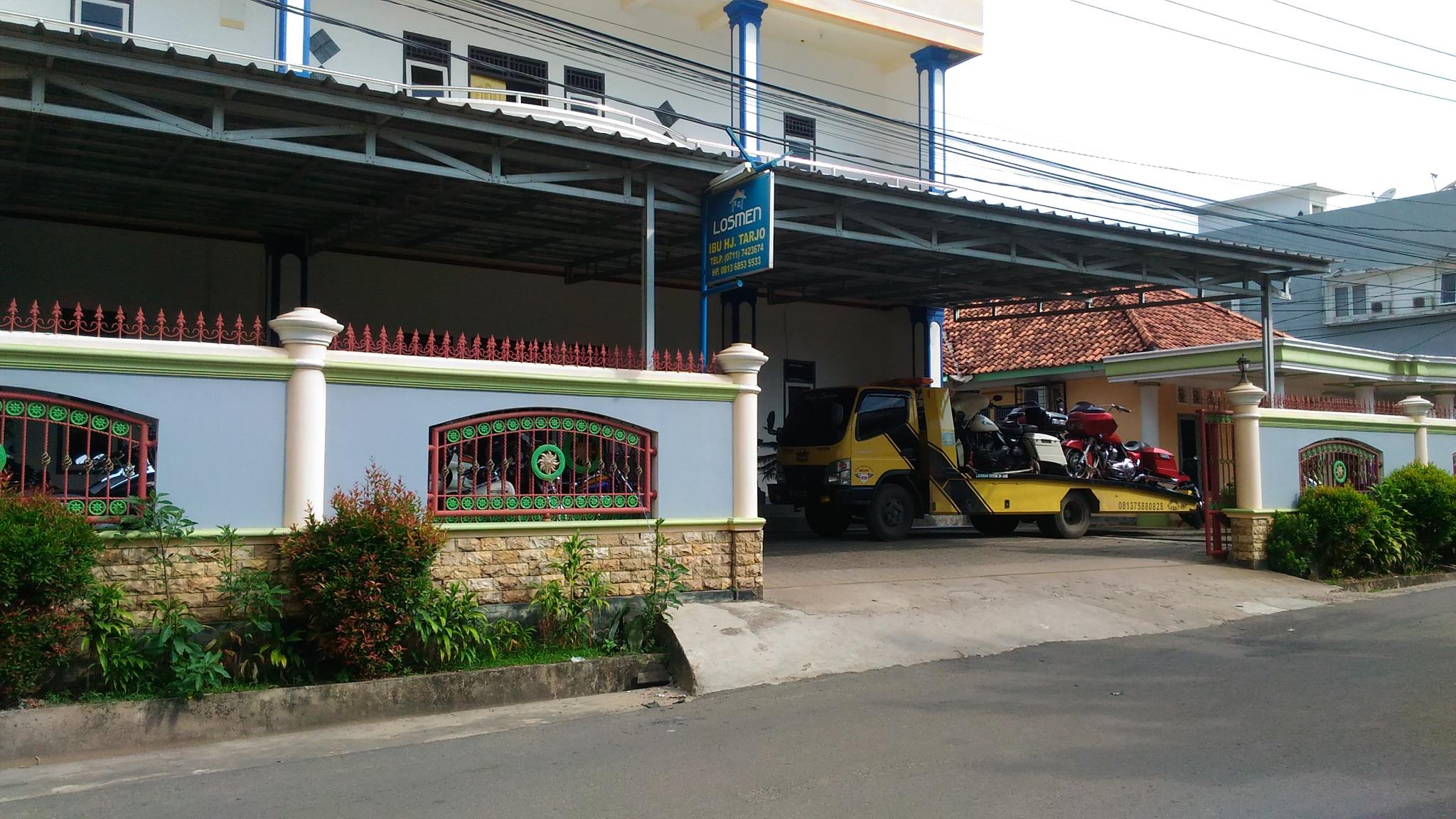 Losmen Ibu Hj Tarjo