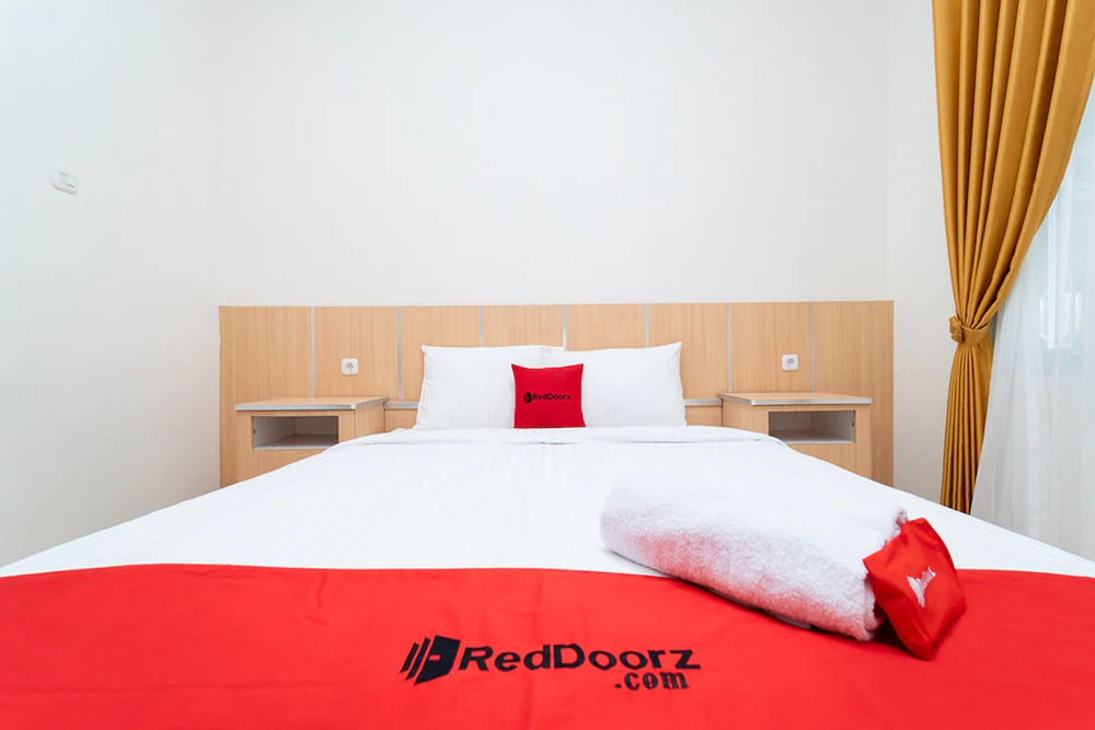 Macan Kumbang Residence by Reddoorz