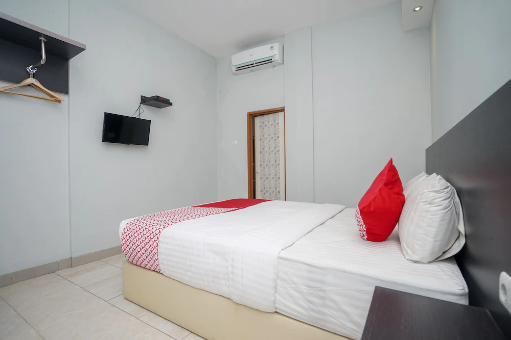 Maximus Prime By OYO Rooms