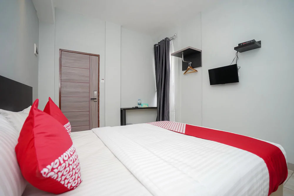 Maximus Prime By OYO Rooms