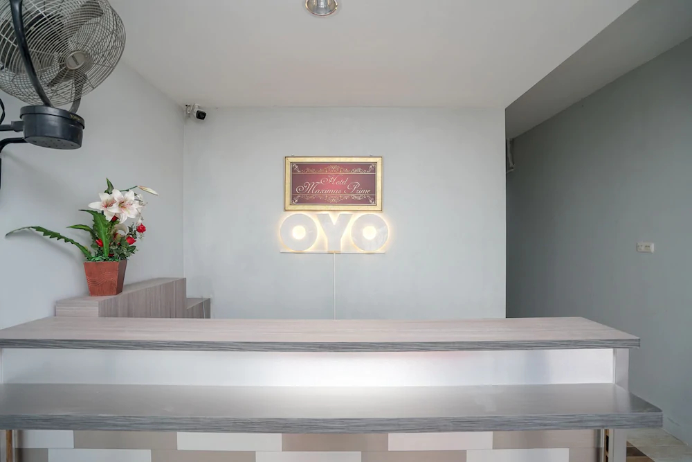 Maximus Prime By OYO Rooms