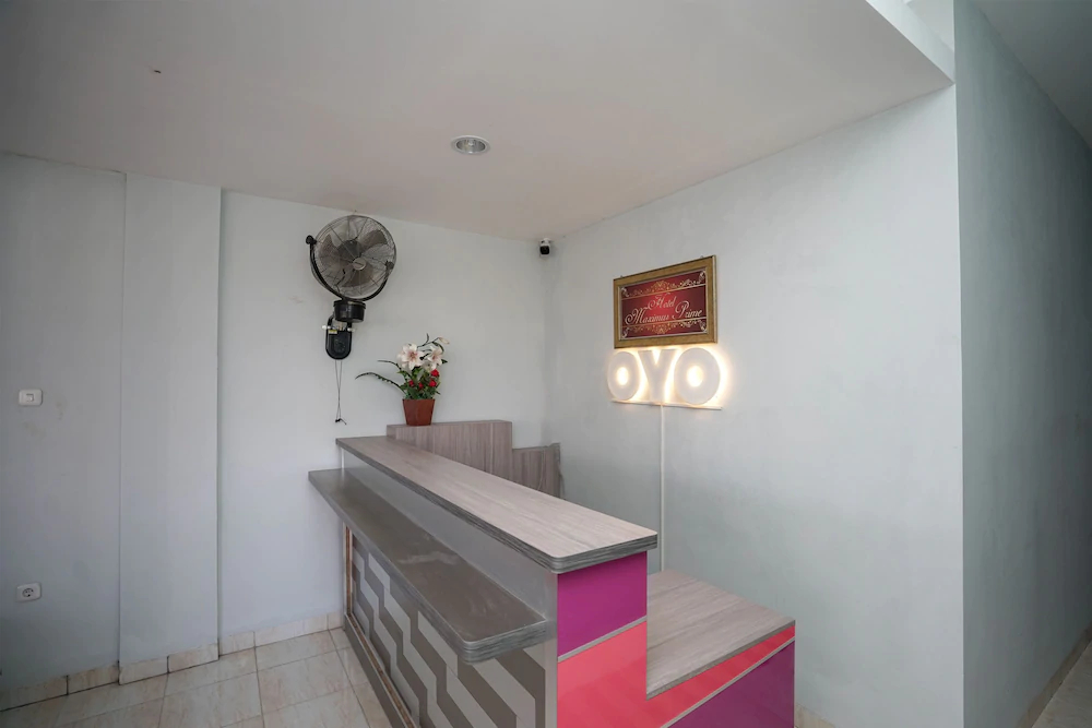 Maximus Prime By OYO Rooms