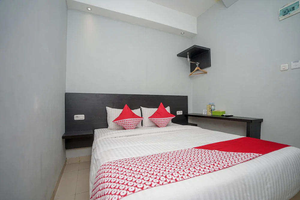 Maximus Prime By OYO Rooms