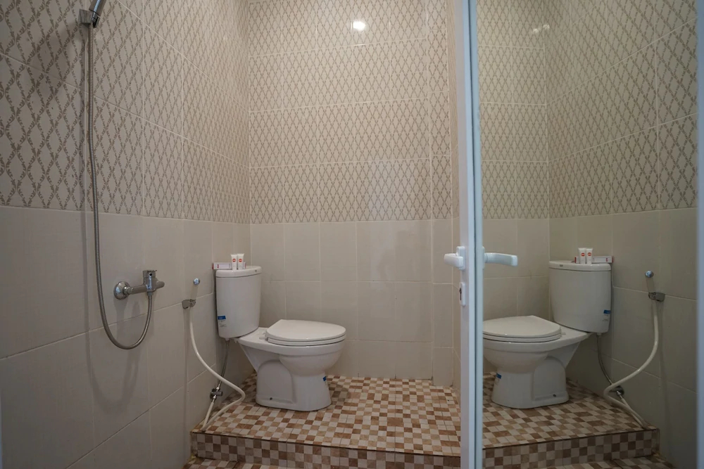 Sans Hotel Max To U Palembang